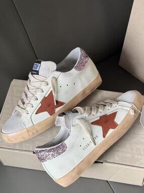 Golden Goose Star-Detail Sneakers